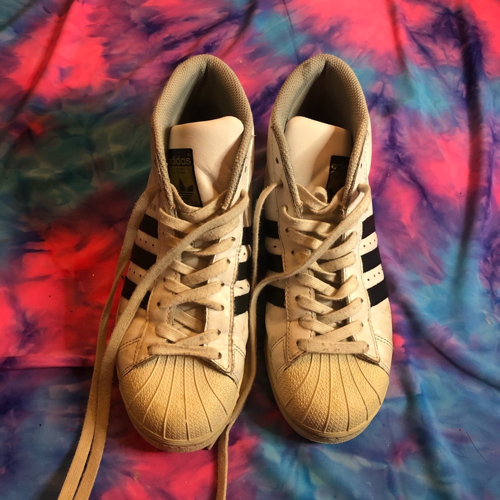 🦋Adidas pro model shoes